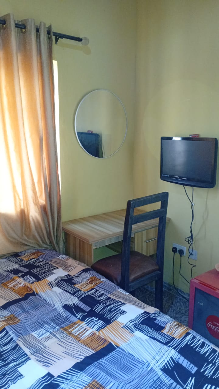 Room 401