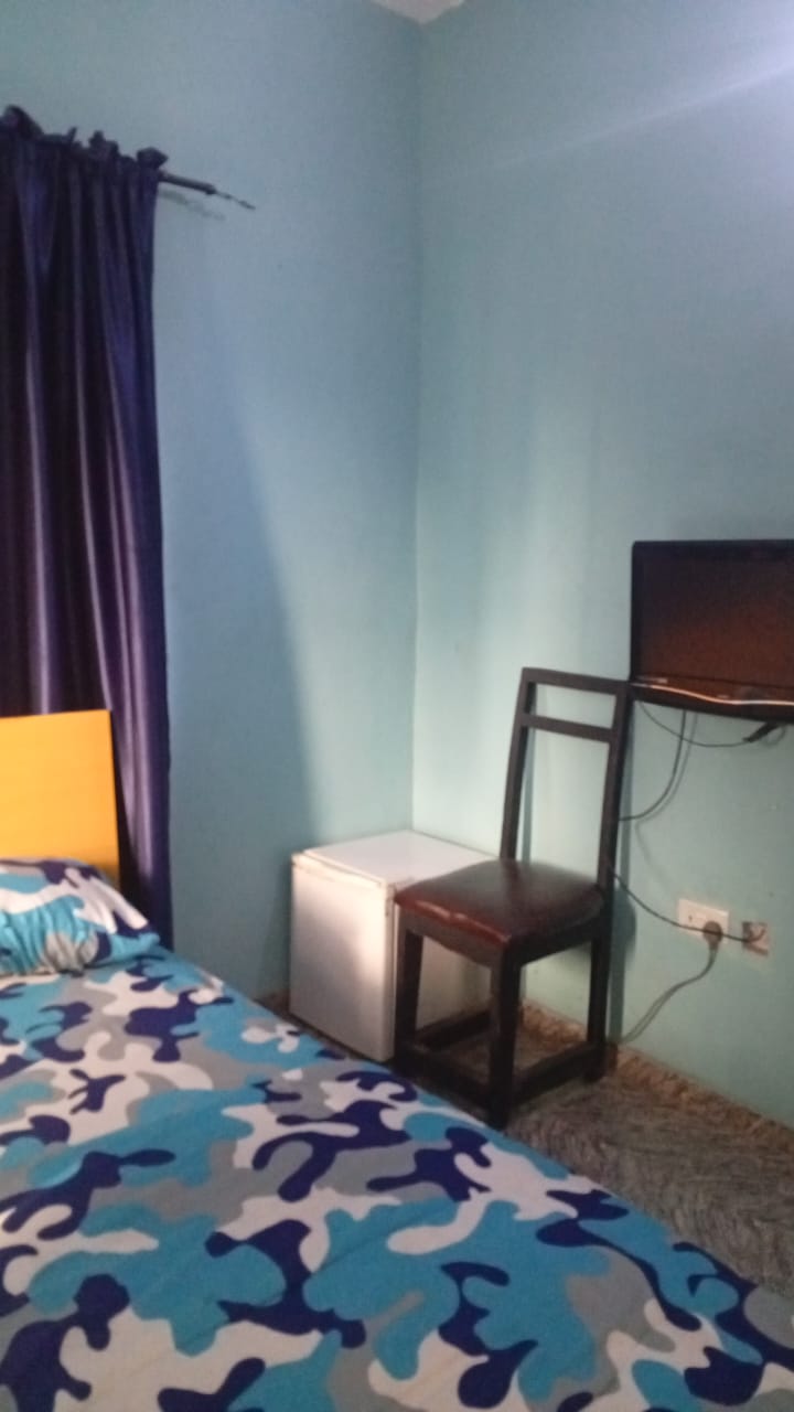 Room 305